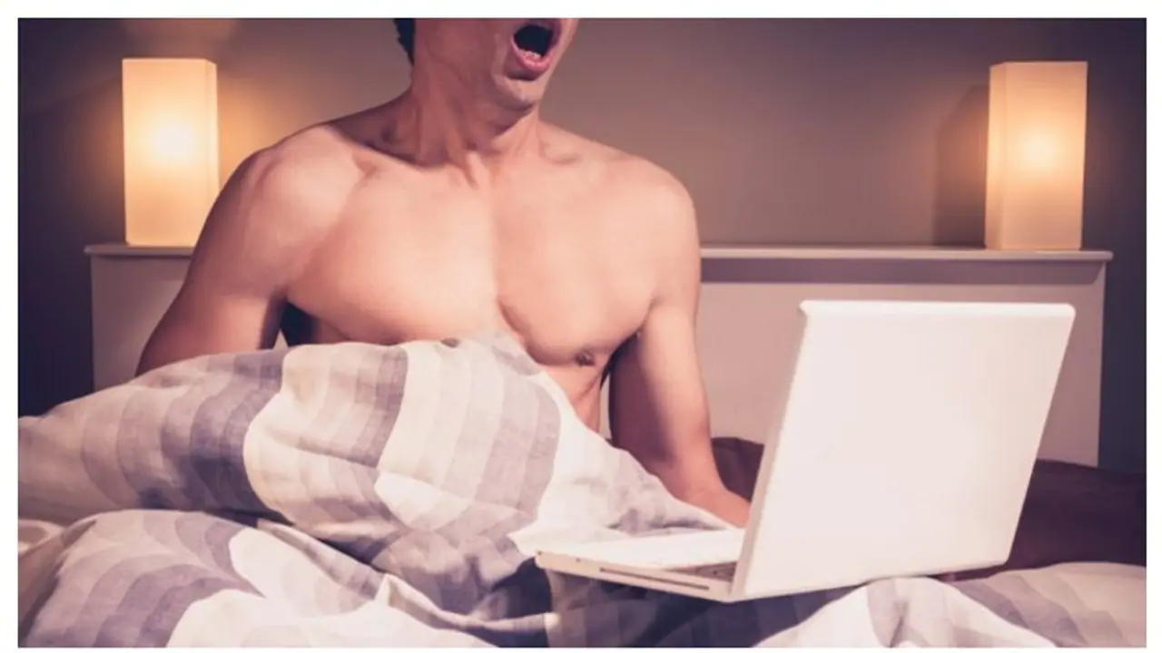 சுய இன்பம் செய்வது நல்லதா... கெட்டதா? ஆய்வாளர்கள் சொல்லும் அட்வைஸ்!