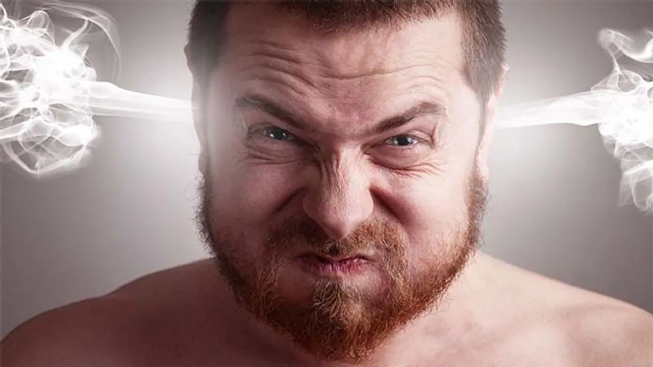 Life Management: सुकरात को देखकर ज्योतिषी ने बोला “आप लालची और क्रोधी हैं” ये सुनकर उनके शिष्य गुस्सा हो गए Life Management: सुकरात को देखकर ज्योतिषी ने बोला “आप लालची और क्रोधी हैं” ये सुनकर उनके शिष्य गुस्सा हो गए