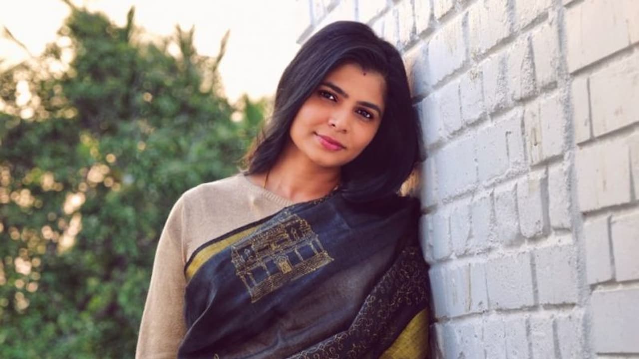 ஒரு கவர்னர் இப்படி பேசலாமா..? ரொம்ப வேதனையா இருக்கு.. சின்மயி ஆதங்கம்..! ஒரு கவர்னர் இப்படி பேசலாமா..? ரொம்ப வேதனையா இருக்கு.. சின்மயி ஆதங்கம்..!