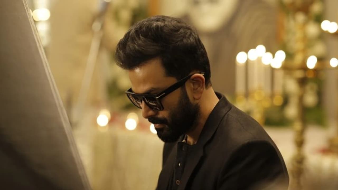 Bhramam Television Premiere : 'ഭ്രമം' ടെലിവിഷന് പ്രീമിയര് ഇന്ന് ഏഷ്യാനെറ്റില് Bhramam Television Premiere : 'ഭ്രമം' ടെലിവിഷന് പ്രീമിയര് ഇന്ന് ഏഷ്യാനെറ്റില്