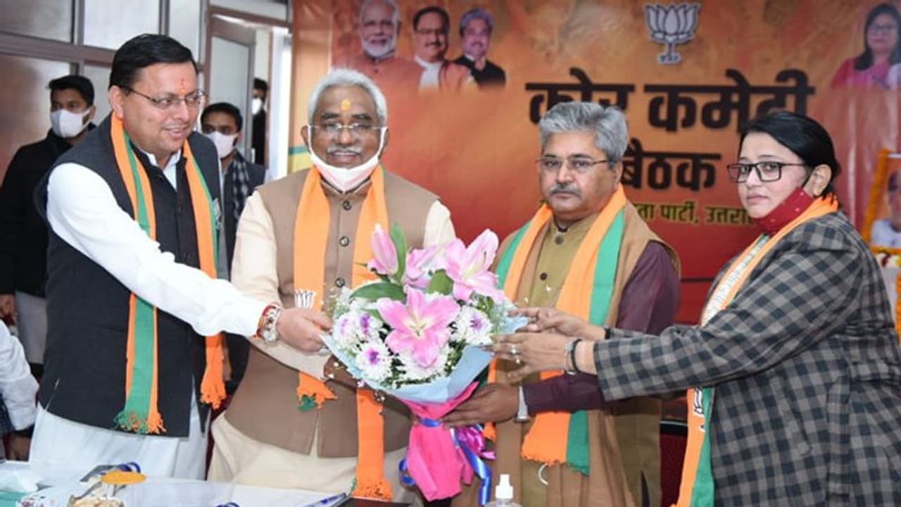 Uttrakhand Election 2022: BJP ने UP से सबक लिया, बगावत रोकेगी सांसदों की टीमें, टिकट घोषणा के बाद एक्टिव होंगे Uttrakhand Election 2022: BJP ने UP से सबक लिया, बगावत रोकेगी सांसदों की टीमें, टिकट घोषणा के बाद एक्टिव होंगे