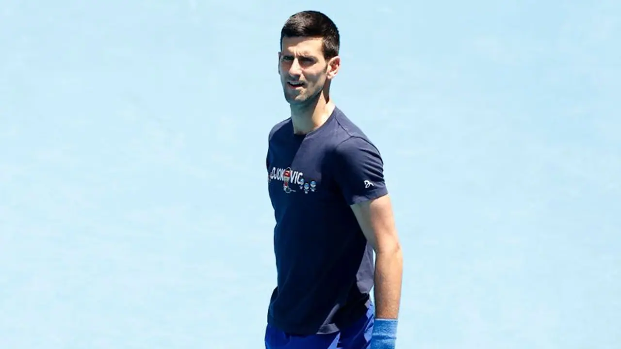 Djokovic : കൊവിഡ് വാക്‌സീന്‍ സ്വീകരിക്കില്ല, ആവര്‍ത്തിച്ച് ജോക്കോ; വാക്‌സീന്‍ വിരുദ്ധനല്ലെന്ന് പ്രഖ്യാപനം
