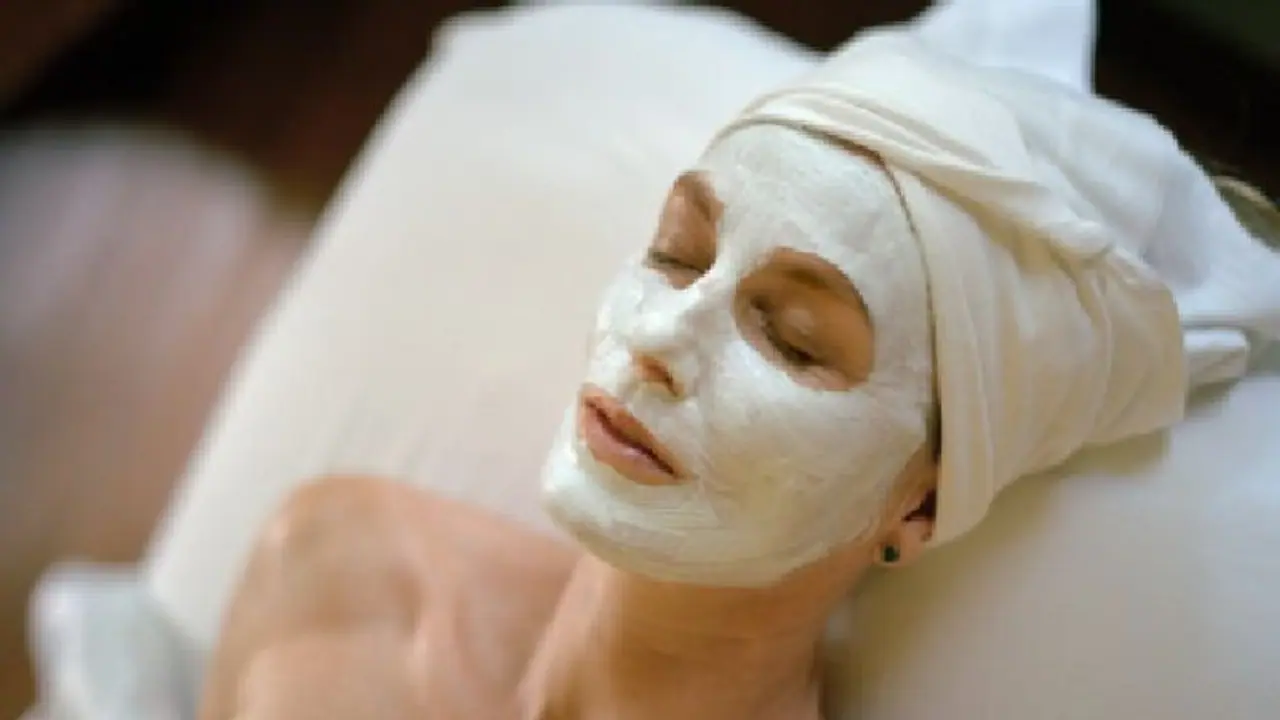 ত্বক উজ্জ্বল হবে আখের রসের গুণে, রইল আখের রস দিয়ে তৈরি ফেসপ্যাকের হদিশ ত্বক উজ্জ্বল হবে আখের রসের গুণে, রইল আখের রস দিয়ে তৈরি ফেসপ্যাকের হদিশ