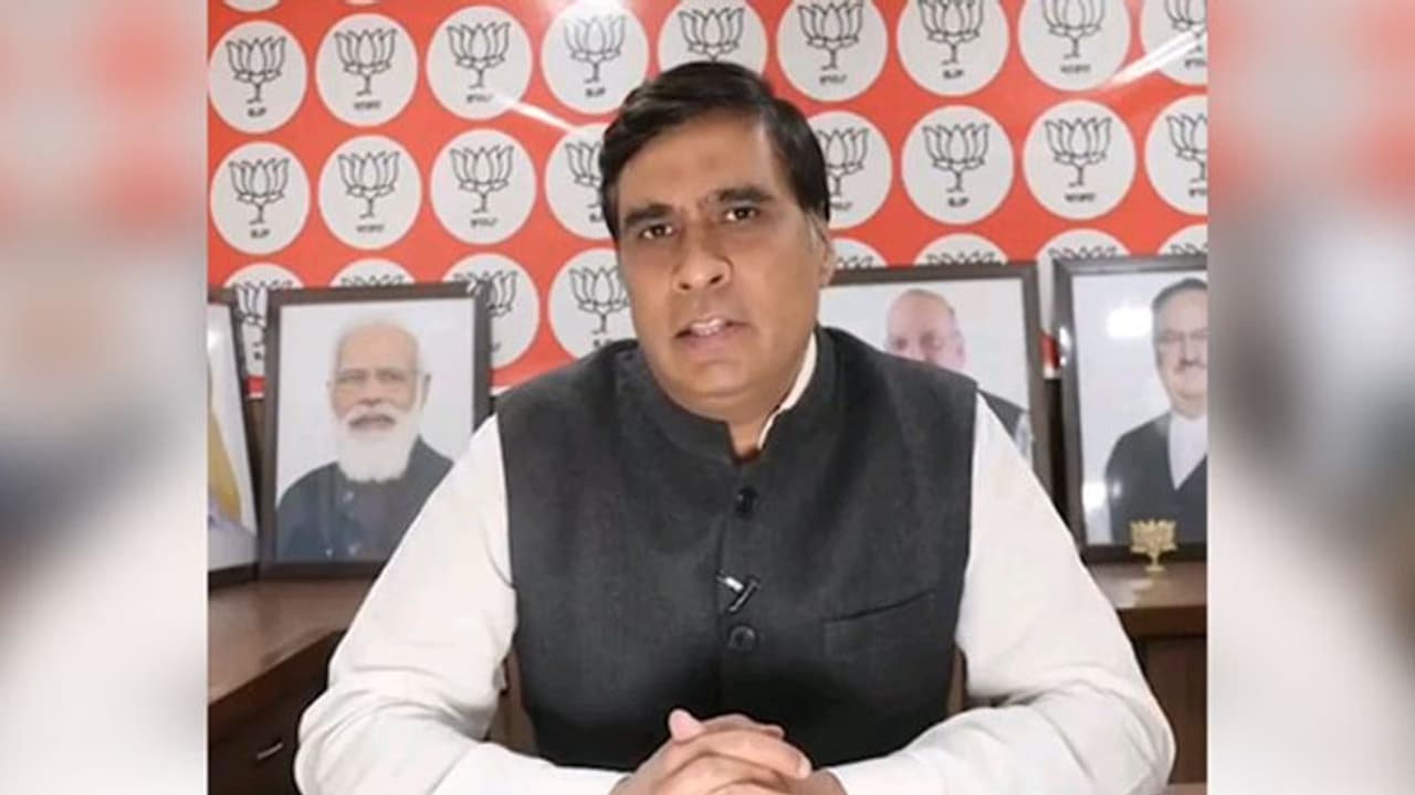 Punjab Election 2022: CM चन्नी के बाद अब BJP ने भी चुनाव आयोग को चिट्ठी लिखी पोस्टपोन किए जाएं पंजाब चुनाव Punjab Election 2022: CM चन्नी के बाद अब BJP ने भी चुनाव आयोग को चिट्ठी लिखी पोस्टपोन किए जाएं पंजाब चुनाव