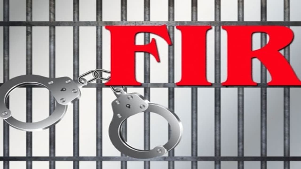 लखीमपुर में बीजेपी प्रत्याशी सहित 40 कार्यकर्ताओं पर दर्ज हुआ आचार संहिता उल्लंघन का केस