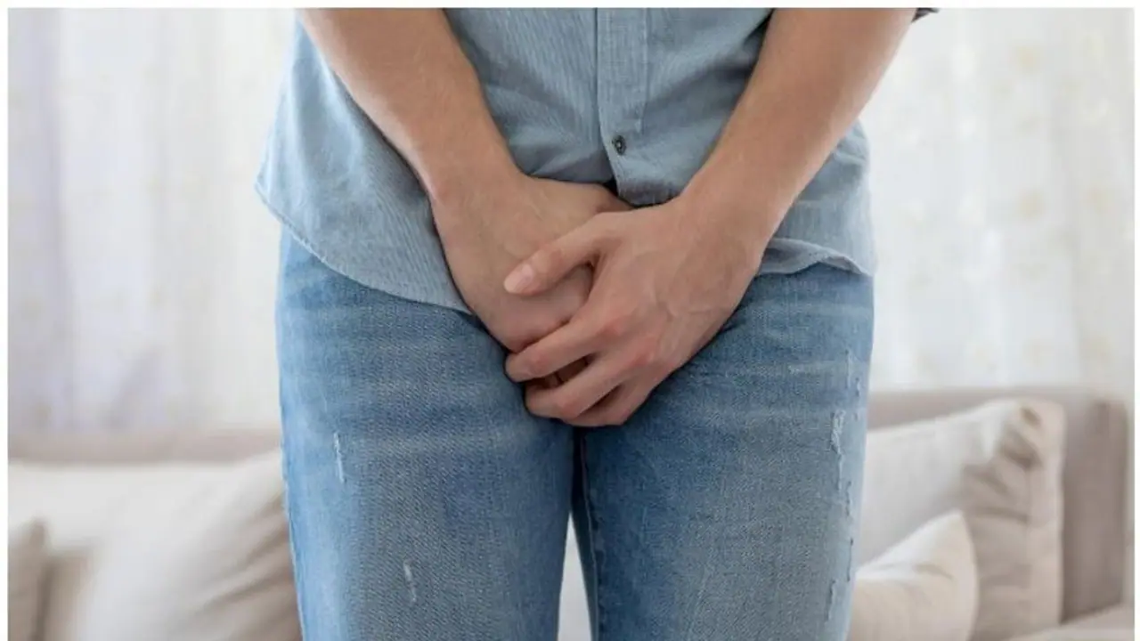 കൊവിഡ് ബാധിച്ചതിന് ശേഷം ലിംഗം 1.5 ഇഞ്ച് ചുരുങ്ങിയെന്ന വാദവുമായി യുവാവ്