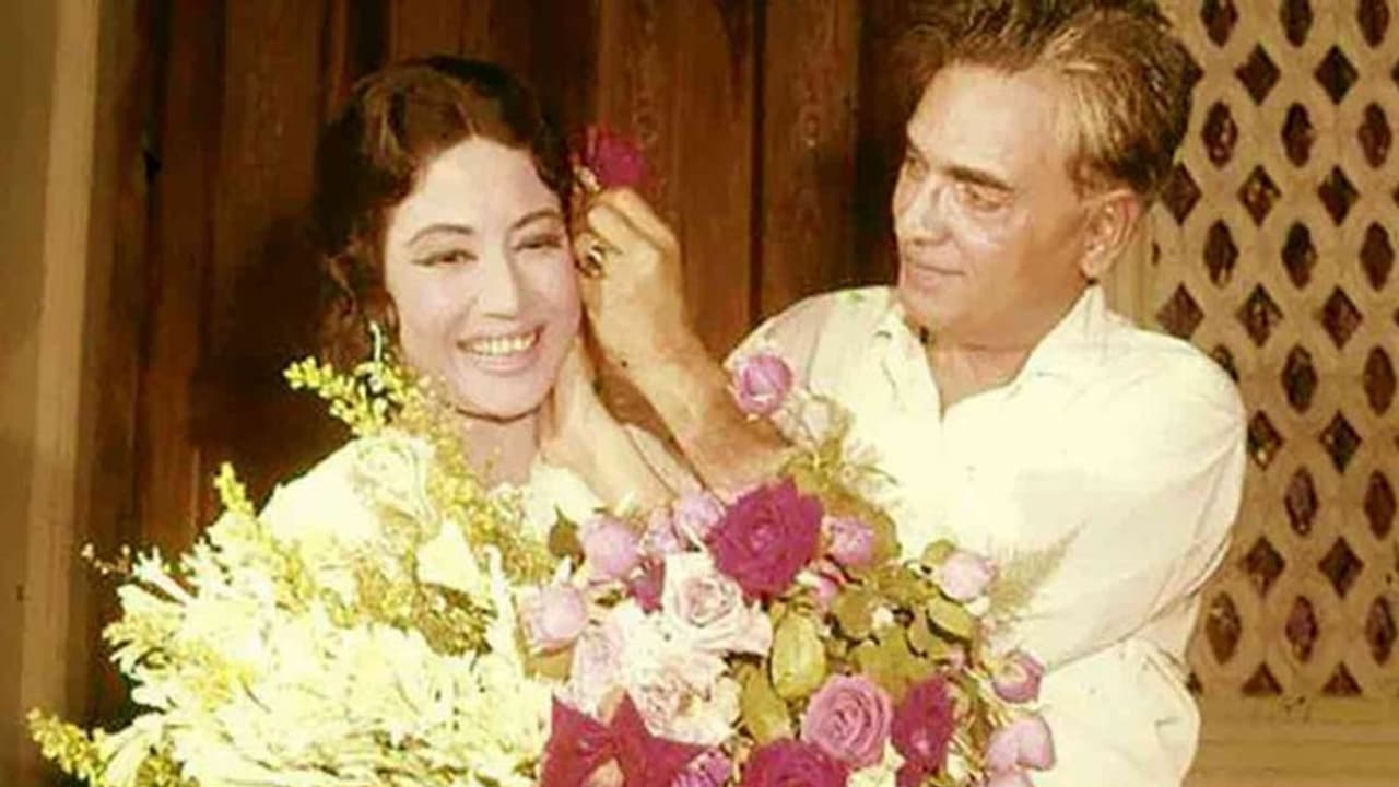 अब स्क्रीन पर देखने मिलेगी Kamal Amrohi Meena Kumari की मोहब्बत, 200 करोड़ के बजट में बनेगी फिल्म अब स्क्रीन पर देखने मिलेगी Kamal Amrohi Meena Kumari की मोहब्बत, 200 करोड़ के बजट में बनेगी फिल्म