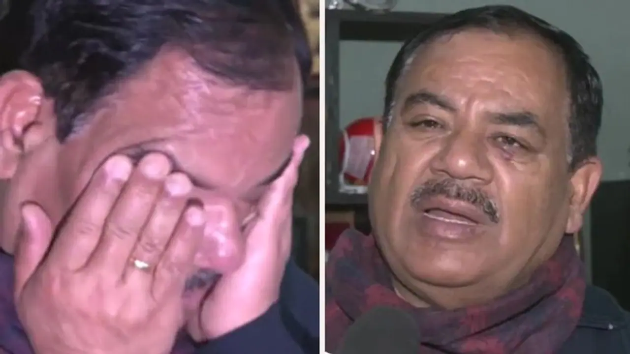 Uttrakhand Election 2022: BJP से निकाले जाने पर हरक सिंह रावत फूट फूटकर रो पड़े, यूं बयां किया दर्द..खुद देखिए Uttrakhand Election 2022: BJP से निकाले जाने पर हरक सिंह रावत फूट फूटकर रो पड़े, यूं बयां किया दर्द..खुद देखिए