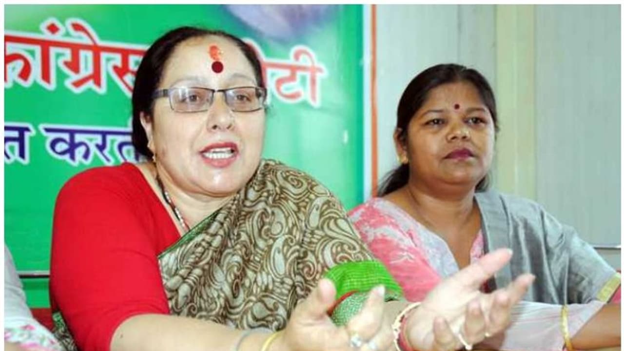 ഉത്തരാഖണ്ഡ് മഹിളാ കോൺഗ്രസ് അധ്യക്ഷയെ കോൺഗ്രസ് പുറത്താക്കി, നടപടി ബിജെപിയിൽ ചേരാനിരിക്കെ ഉത്തരാഖണ്ഡ് മഹിളാ കോൺഗ്രസ് അധ്യക്ഷയെ കോൺഗ്രസ് പുറത്താക്കി, നടപടി ബിജെപിയിൽ ചേരാനിരിക്കെ