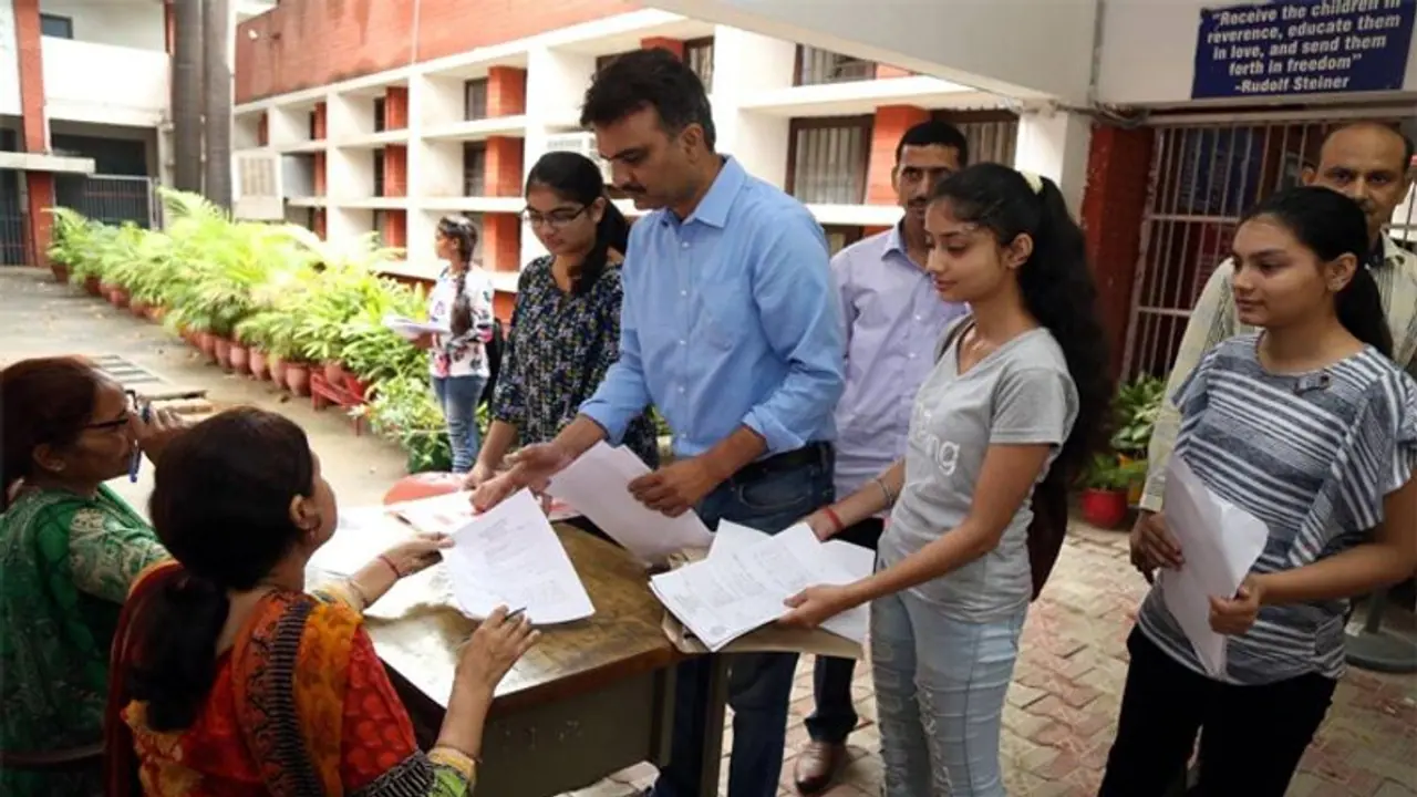 NEET UG Counselling 2021: कल से शुरू होगी नीट यूजी AIQ काउंसलिंग, जारी हुआ पूरा शेड्यूल