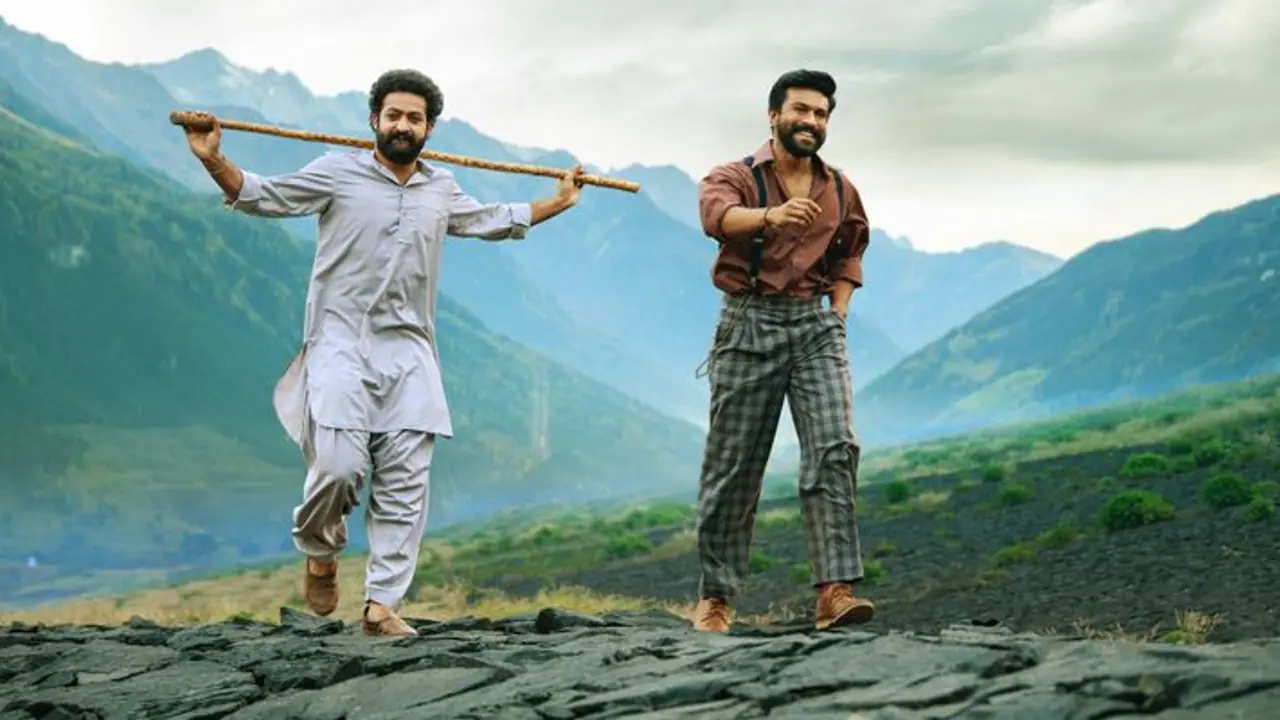 RRR Movie : കൊവിഡ് കുറഞ്ഞാൽ മാർച്ചിലോ ഏപ്രിലിലോ എത്തും; 'ആർആർആർ' പുതിയ റിലീസ് തിയതികൾ RRR Movie : കൊവിഡ് കുറഞ്ഞാൽ മാർച്ചിലോ ഏപ്രിലിലോ എത്തും; 'ആർആർആർ' പുതിയ റിലീസ് തിയതികൾ