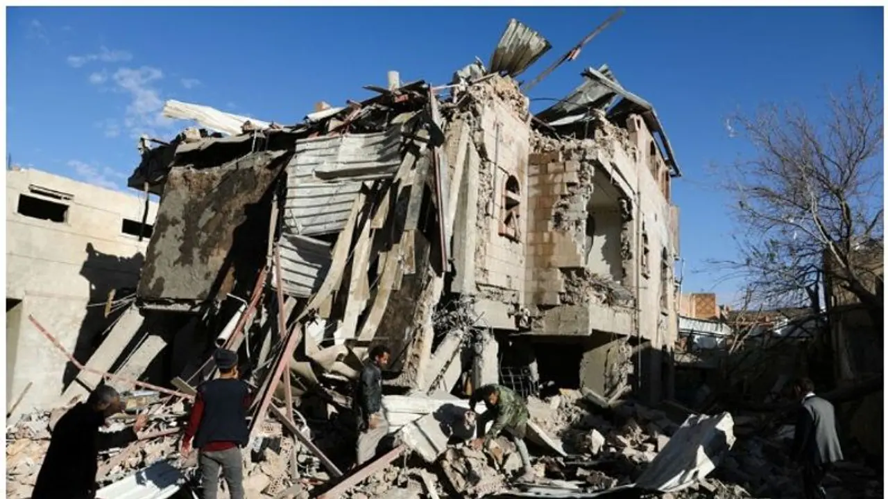 Saudi led coalition airstrikes avenge Houthi attack on UAE, more than a dozen killed in Yemeni capital Saudi led coalition airstrikes avenge Houthi attack on UAE, more than a dozen killed in Yemeni capital