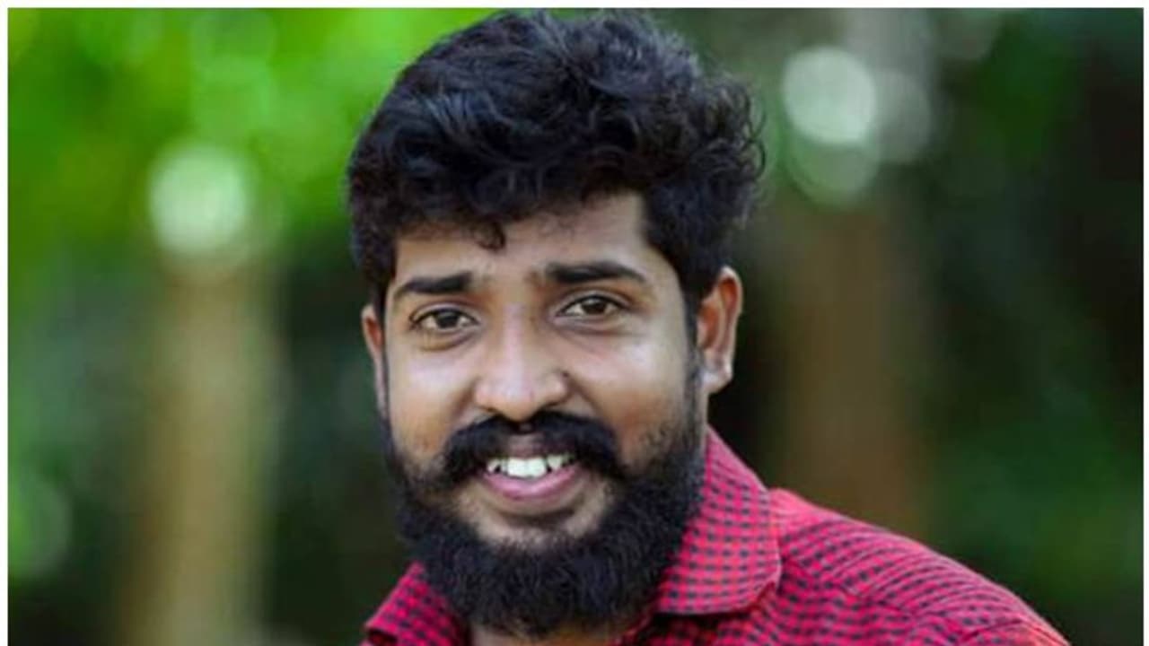 പൊളിറ്റിക്കല്‍ കറക്ട്നസിലൂടെ സോഷ്യല്‍മീഡിയയില്‍ തിളങ്ങി; ഒടുവില്‍ ശ്രീകാന്ത് വെട്ടിയാര്‍ ബലാത്സംഗക്കേസ് പ്രതി