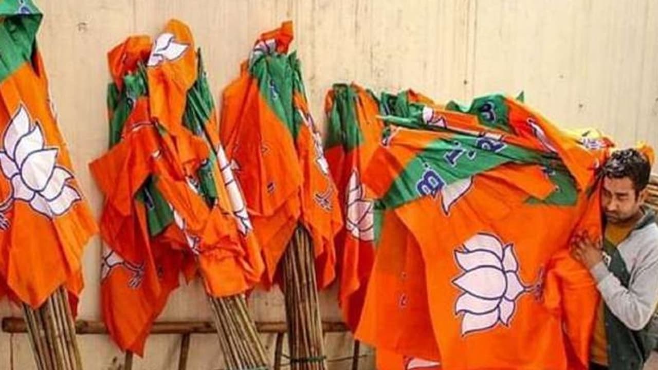 Assembly Polls 2022: बीजेपी ने बनाई नई रणनीति, चुनावी राज्यों में हाइब्रिड मोड में होंगी रैलियां