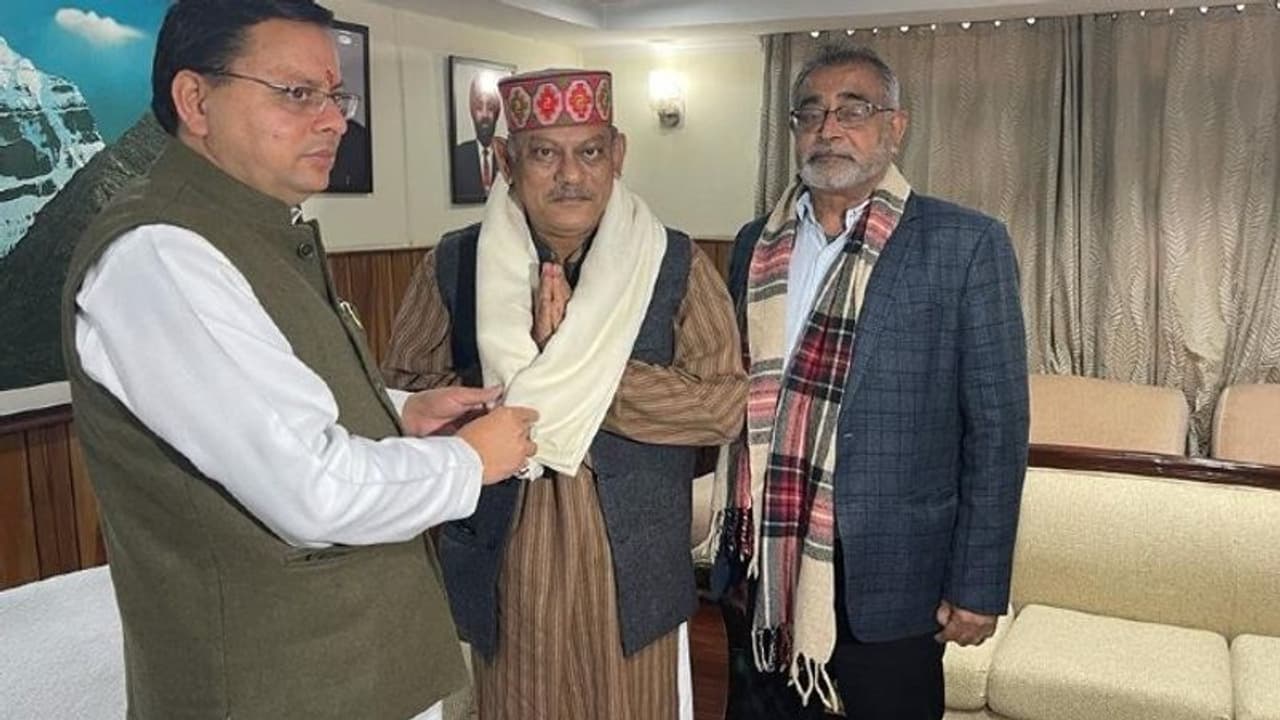 Uttarakhan Poll 2022: ভোটের আগেই কি বিজেপিতে বিপিন রাওয়াতের ভাই, ধামির সঙ্গে সাক্ষাতের পরই জল্পনা Uttarakhan Poll 2022: ভোটের আগেই কি বিজেপিতে বিপিন রাওয়াতের ভাই, ধামির সঙ্গে সাক্ষাতের পরই জল্পনা