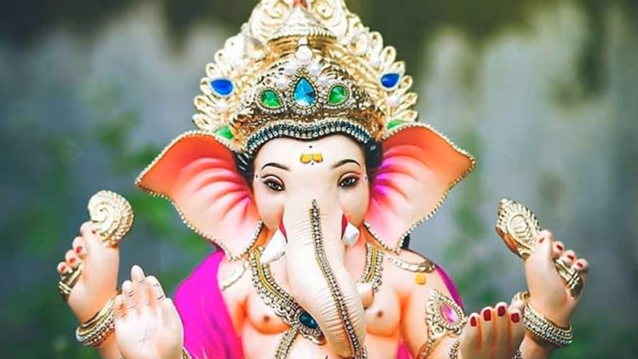 Til Chaturthi 2022: 21 जनवरी को शुभ योग में करें ये आसान उपाय, जल्दी ही मिलने लगेंगे शुभ फल Til Chaturthi 2022: 21 जनवरी को शुभ योग में करें ये आसान उपाय, जल्दी ही मिलने लगेंगे शुभ फल