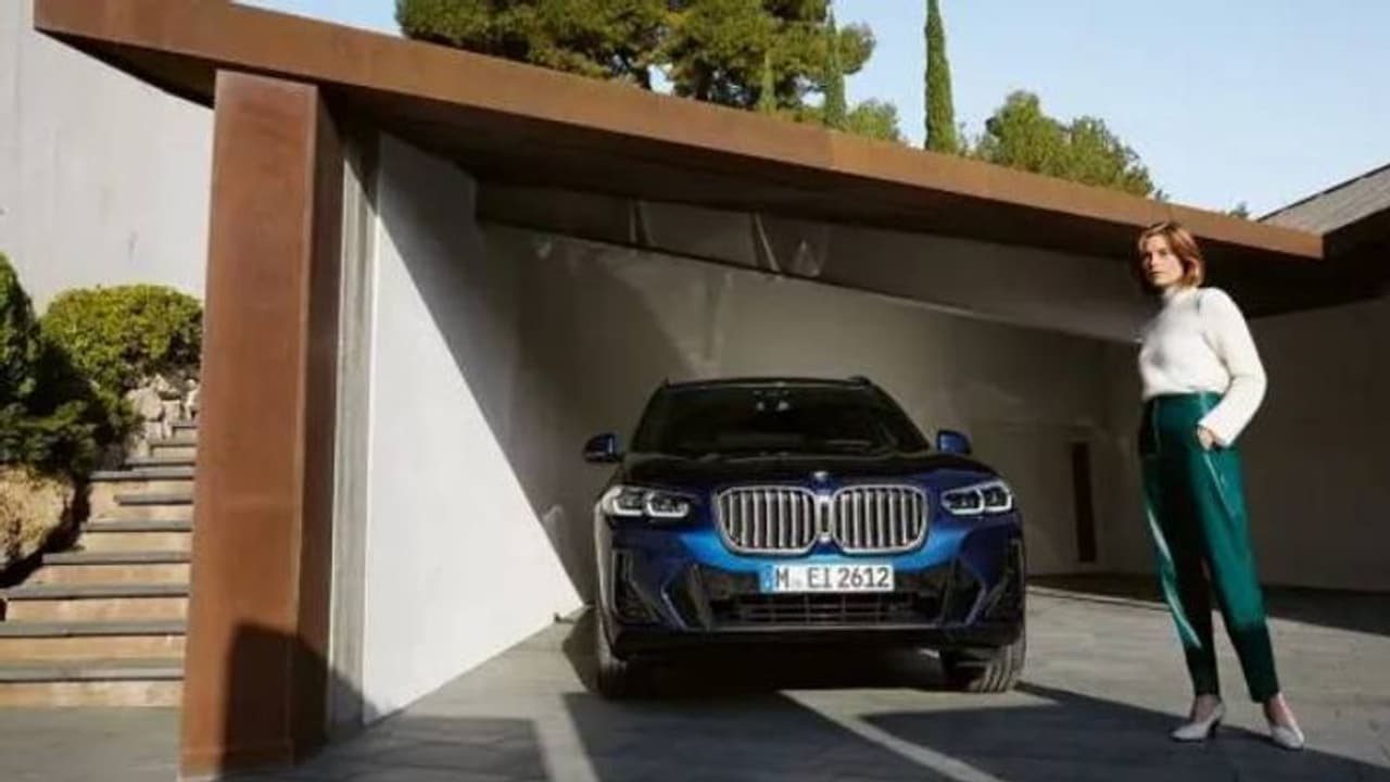 BMW X3 2022 : பெரும் எதிர்பார்ப்புக்கு மத்தியில் இந்தியாவில் அறிமுகமான 2022 பி.எம்.டபிள்யூ. X3 BMW X3 2022 : பெரும் எதிர்பார்ப்புக்கு மத்தியில் இந்தியாவில் அறிமுகமான 2022 பி.எம்.டபிள்யூ. X3