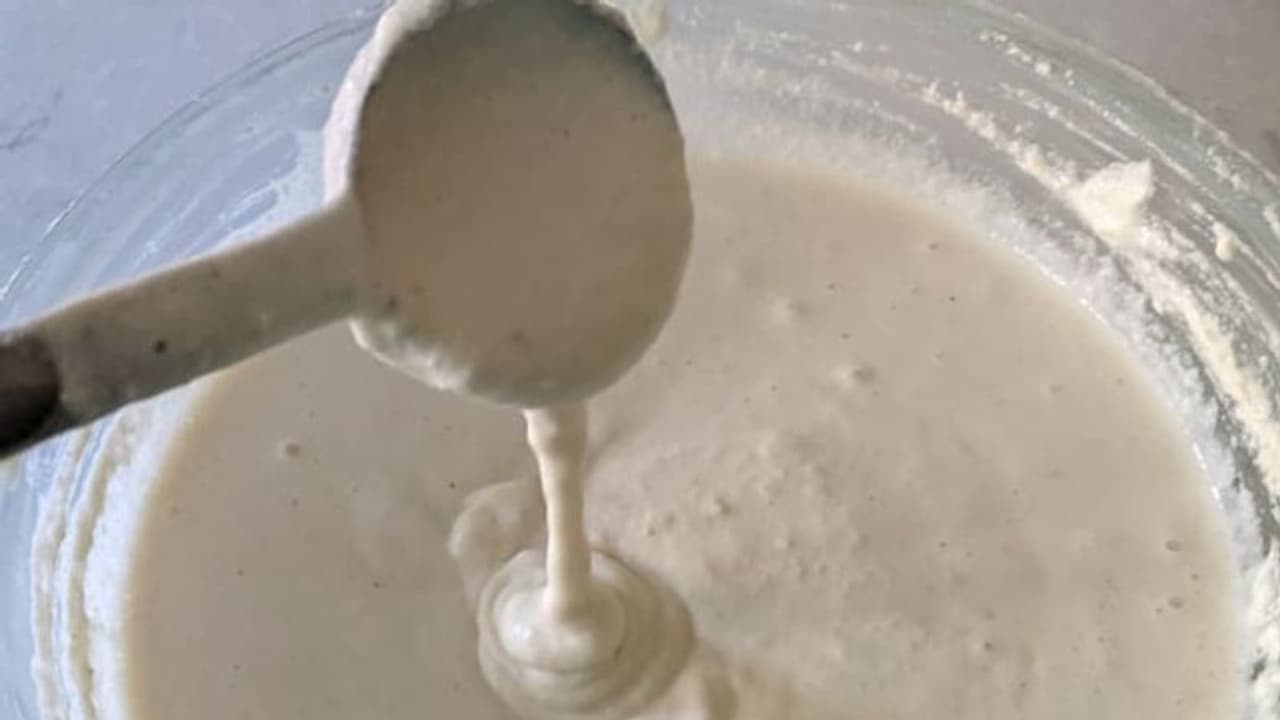 കടയിൽ നിന്ന് വാങ്ങിയ ദോശമാവിൽ നിന്ന് സീരിയൽ താരത്തിന് കിട്ടിയത് സ്വർണ്ണം