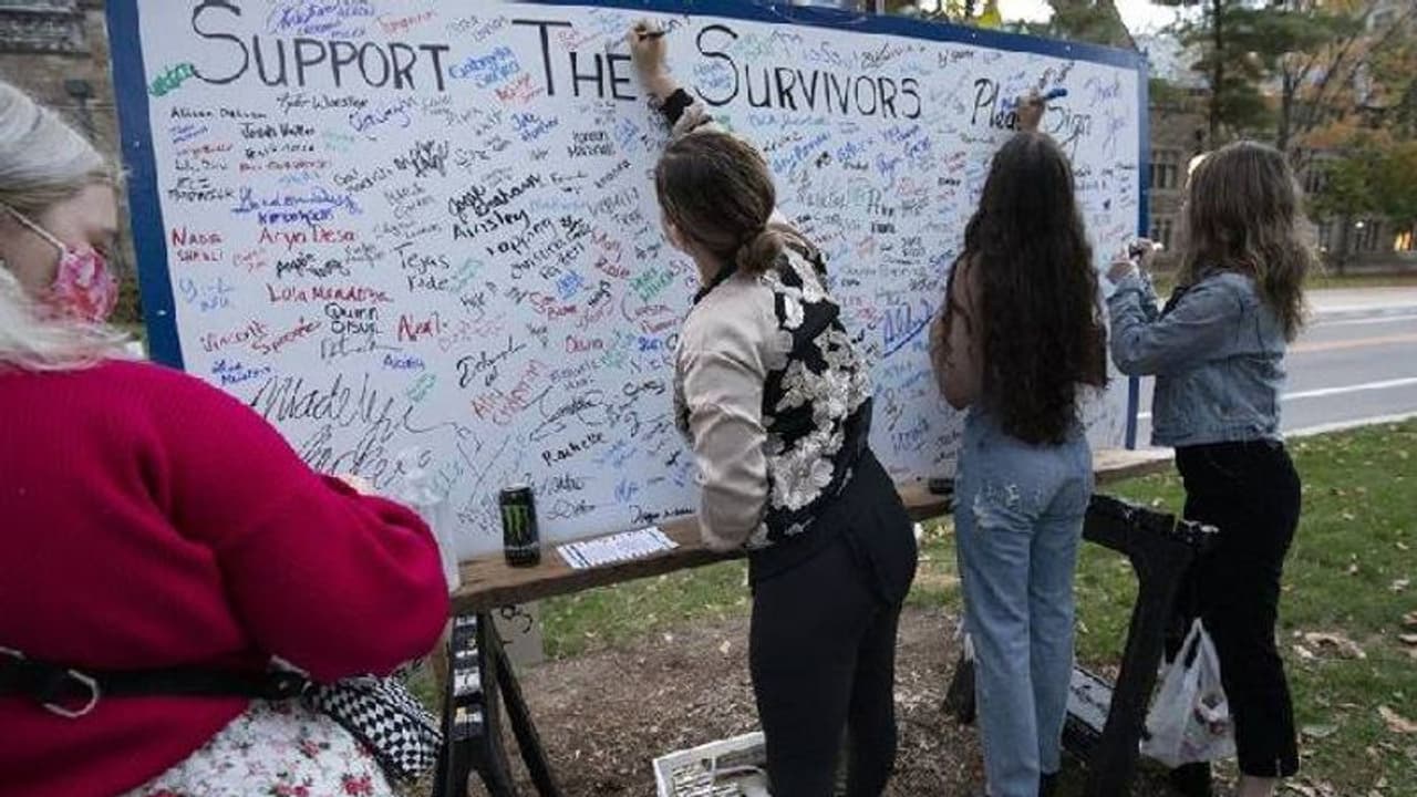 Robert Anderson : സ്പോർട്സ് ഡോക്ടർ പീഡിപ്പിച്ചത് 1000 ത്തിലധികം ആൺകുട്ടികളെ, കോടികൾ നഷ്ടപരിഹാരം അനുവദിച്ചു