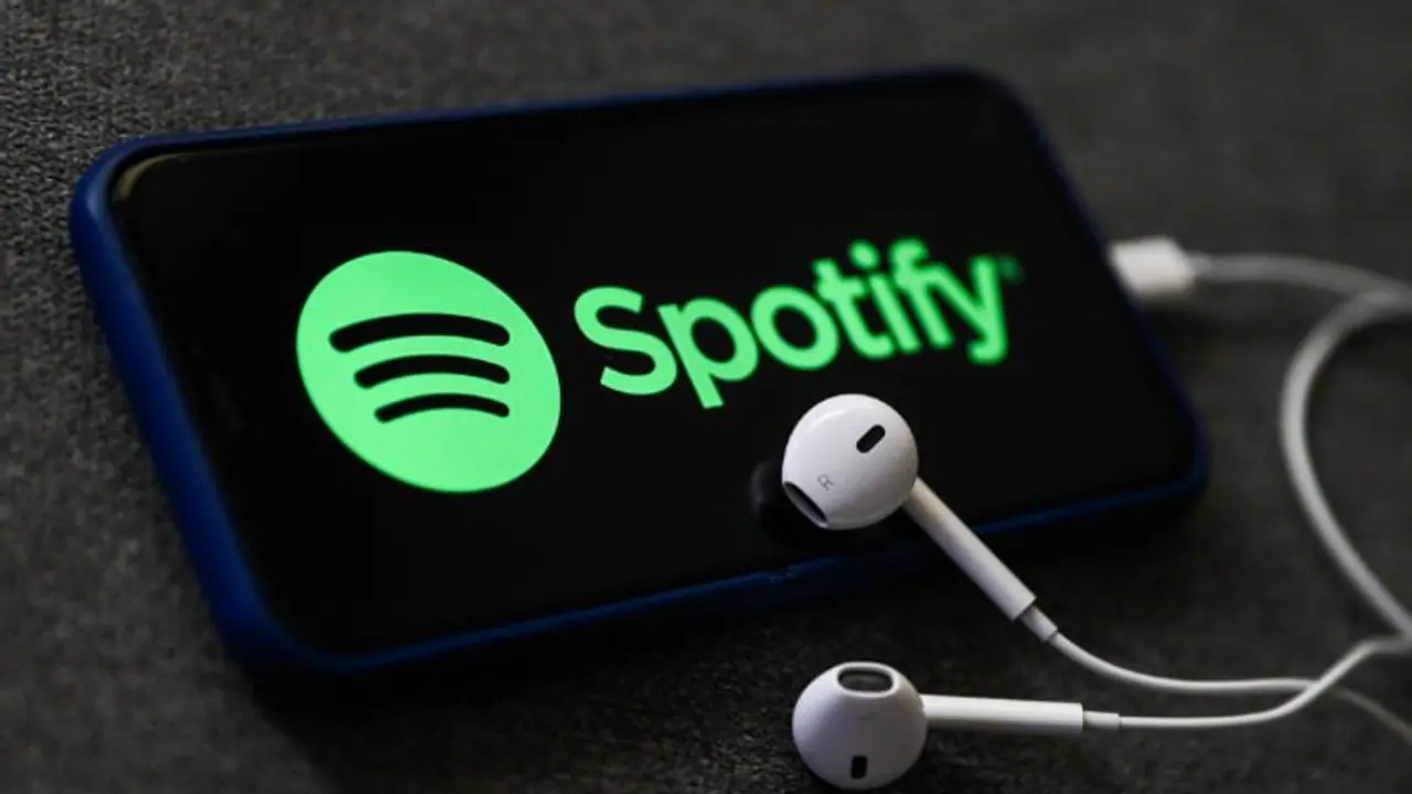 Spotify to slow its recruiting by 25% due to economic uncertainty