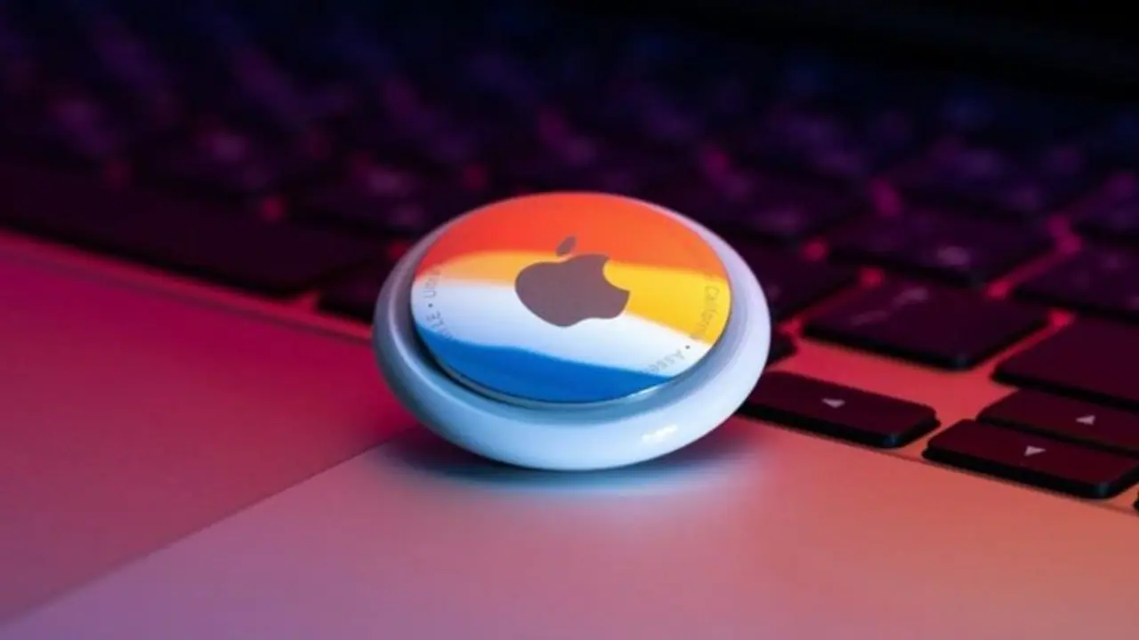 ஆப்பிள் ஏர்டேக் மூலம் வசமாக சிக்கிய திருடன்... அசால்ட்டாக தட்டித் தூக்கிய போலீஸ்..! ஆப்பிள் ஏர்டேக் மூலம் வசமாக சிக்கிய திருடன்... அசால்ட்டாக தட்டித் தூக்கிய போலீஸ்..!