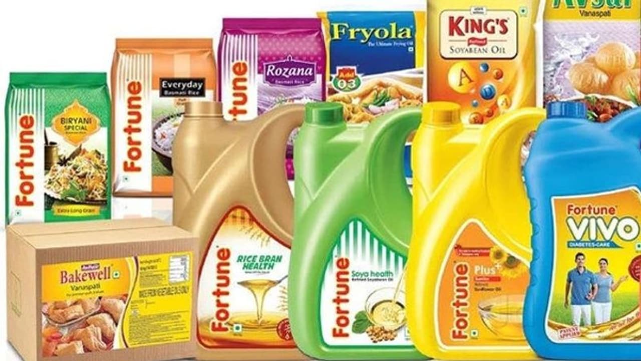 ഫോർച്യൂൺ എണ്ണകൾക്ക് 30 രൂപ വരെ കുറയും; പാചക എണ്ണയുടെ വില കുറച്ച് അദാനി വിൽമർ