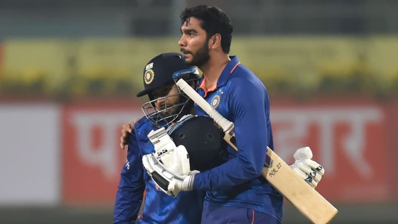 Team India Cricketer ವೆಂಕಟೇಶ್ ಅಯ್ಯರ್ ಕುರಿತಂತೆ ಅಚ್ಚರಿಯ ಹೇಳಿಕೆ ನೀಡಿದ ವಾಸೀಂ ಜಾಫರ್..! Team India Cricketer ವೆಂಕಟೇಶ್ ಅಯ್ಯರ್ ಕುರಿತಂತೆ ಅಚ್ಚರಿಯ ಹೇಳಿಕೆ ನೀಡಿದ ವಾಸೀಂ ಜಾಫರ್..!