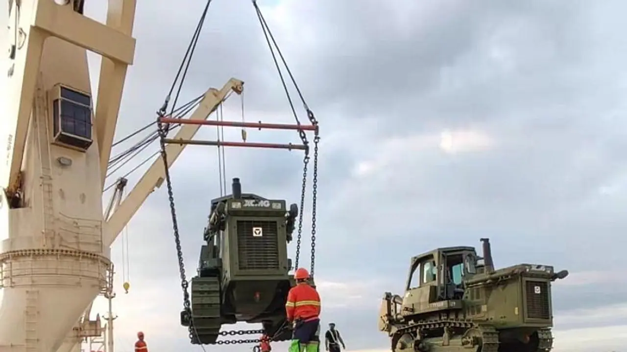 China counters India's BrahMos deal, donates military aid to Philippines worth $20 million China counters India's BrahMos deal, donates military aid to Philippines worth $20 million