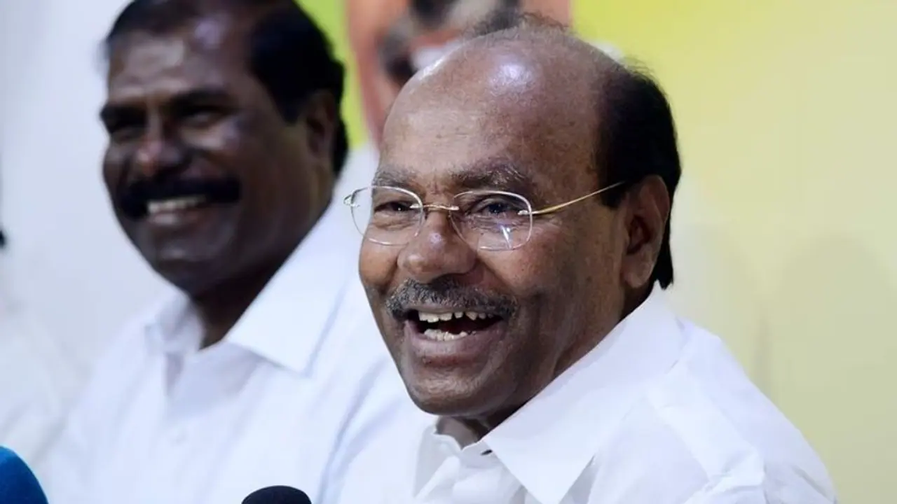 "வெற்றியும் தோல்வியும் வீரனுக்கு சகஜம்.." 'வடிவேலு' ஸ்டைலில் அட்வைஸ் கொடுத்த ராமதாஸ் !! "வெற்றியும் தோல்வியும் வீரனுக்கு சகஜம்.." 'வடிவேலு' ஸ்டைலில் அட்வைஸ் கொடுத்த ராமதாஸ் !!