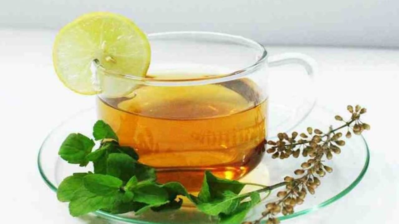 Tulsi tea : നല്ല ആരോഗ്യത്തിന് ശീലമാക്കൂ തുളസി ചായ Tulsi tea : നല്ല ആരോഗ്യത്തിന് ശീലമാക്കൂ തുളസി ചായ