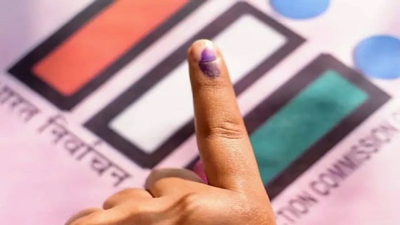 Assembly Elections 2022: ಗೋವಾದಲ್ಲಿ ಫೋಟೋ ಫಿನಿಶ್: ಮಣಿಪುರ, ಉ.ಪ್ರ.ದಲ್ಲಿ ಬಿಜೆಪಿಗೆ ಬಹುಮತ: ಸಮೀಕ್ಷೆ! Assembly Elections 2022: ಗೋವಾದಲ್ಲಿ ಫೋಟೋ ಫಿನಿಶ್: ಮಣಿಪುರ, ಉ.ಪ್ರ.ದಲ್ಲಿ ಬಿಜೆಪಿಗೆ ಬಹುಮತ: ಸಮೀಕ್ಷೆ!