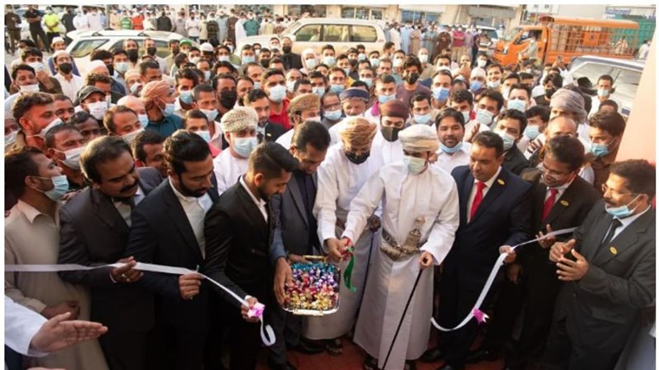 Makkah Hypermarket : മക്ക ഹൈപ്പര് മാര്ക്കറ്റിന്റെ പുതിയ ശാഖ പ്രവര്ത്തനമാരംഭിച്ചു Makkah Hypermarket : മക്ക ഹൈപ്പര് മാര്ക്കറ്റിന്റെ പുതിയ ശാഖ പ്രവര്ത്തനമാരംഭിച്ചു