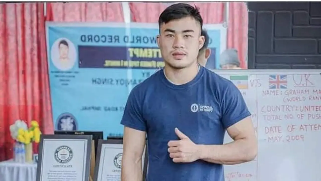 पूर्वोत्तर के निरंजॉय ने देश को किया गौरवान्वित, 1 min में पुश-अप का बनाया Guinness Book of World Record