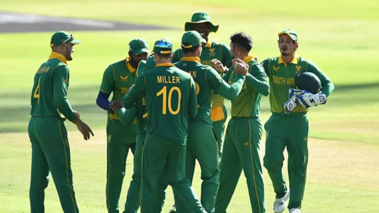 ভারত দঃ আফ্রিকা সিরিজে করোনার হানা, আক্রান্ত তারকা প্রোটিয়া ক্রিকেটার ভারত দঃ আফ্রিকা সিরিজে করোনার হানা, আক্রান্ত তারকা প্রোটিয়া ক্রিকেটার