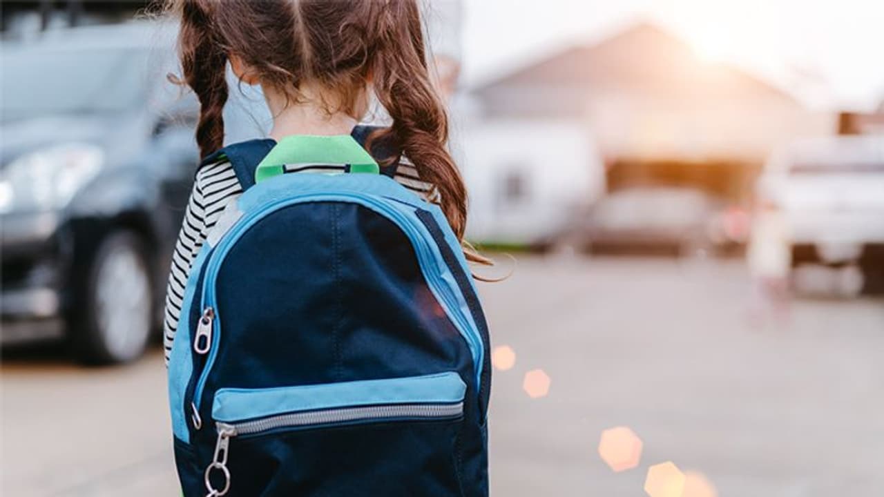 Admission Denied ಆಧಾರ್ ಕಾರ್ಡ್ನಲ್ಲಿ ವಿಚಿತ್ರ ಹೆಸರು, ಬಾಲಕಿಗೆ ಶಾಲಾ ಪ್ರವೇಶ ನಿರಾಕರಣೆ! Admission Denied ಆಧಾರ್ ಕಾರ್ಡ್ನಲ್ಲಿ ವಿಚಿತ್ರ ಹೆಸರು, ಬಾಲಕಿಗೆ ಶಾಲಾ ಪ್ರವೇಶ ನಿರಾಕರಣೆ!