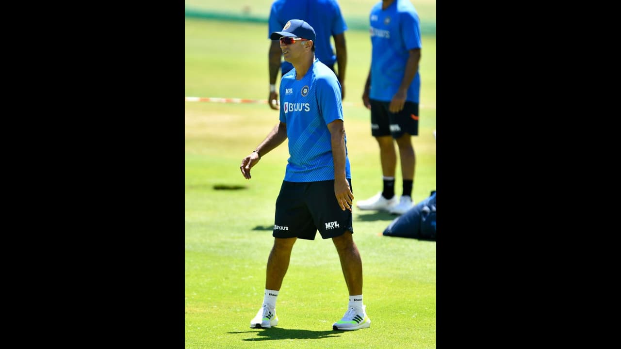 ENG vs IND : ഇംഗ്ലണ്ടിനെതിരെ അവസാന ടെസ്റ്റില്‍ ആര് ഓപ്പണ്‍ ചെയ്യും? തലപുകഞ്ഞ് രാഹുല്‍ ദ്രാവിഡും സംഘവും