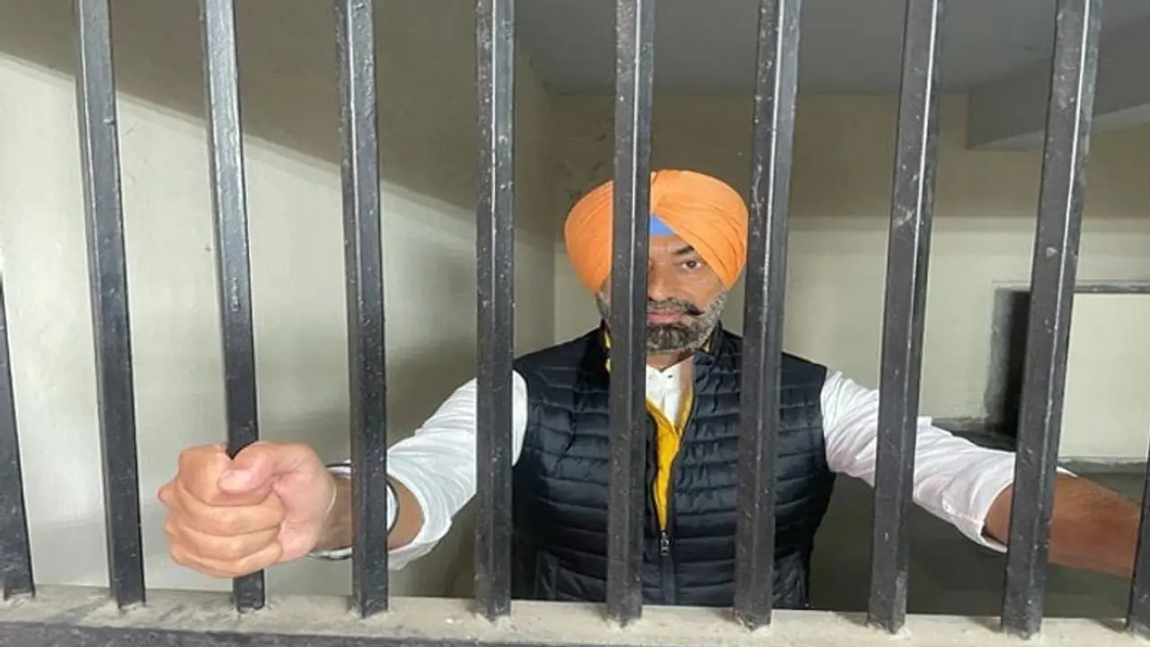 मनी लॉन्ड्रिंग केस में सुखपाल खैरा जेल में, कांग्रेस ने बना दिया कंडीडेट, अब विवाद बढ़ा तो केजरीवाल भी फंसेंगे मनी लॉन्ड्रिंग केस में सुखपाल खैरा जेल में, कांग्रेस ने बना दिया कंडीडेट, अब विवाद बढ़ा तो केजरीवाल भी फंसेंगे