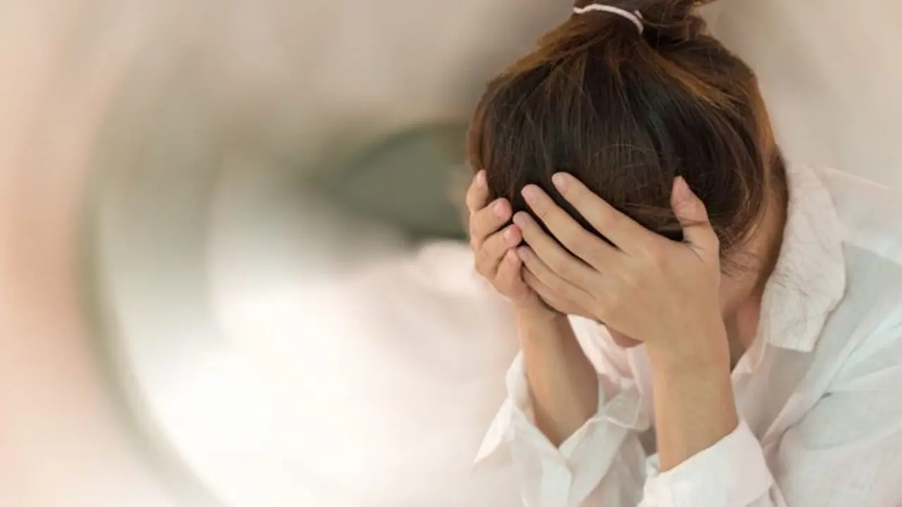 Covid 19 : 'കൊവിഡ് തലച്ചോറിനെ ബാധിക്കുന്നത് രോഗി അറിയാതെ പോകാം'