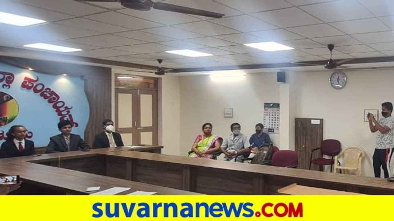 ಮಂಗಳೂರಿನ ಬಾಲೆಗೆ ಪ್ರಧಾನಮಂತ್ರಿ ರಾಷ್ಟ್ರೀಯ ಬಾಲ ಪುರಸ್ಕಾರ ಪ್ರಶಸ್ತಿ ಪ್ರಧಾನ ಮಂಗಳೂರಿನ ಬಾಲೆಗೆ ಪ್ರಧಾನಮಂತ್ರಿ ರಾಷ್ಟ್ರೀಯ ಬಾಲ ಪುರಸ್ಕಾರ ಪ್ರಶಸ್ತಿ ಪ್ರಧಾನ