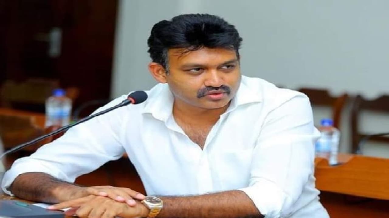 ஏலம் விடும் முடிவை மறுபரிசீலனை செய்யுங்கள்… இலங்கை அரசுக்கு செந்தில் தொண்டமான் கோரிக்கை!! ஏலம் விடும் முடிவை மறுபரிசீலனை செய்யுங்கள்… இலங்கை அரசுக்கு செந்தில் தொண்டமான் கோரிக்கை!!