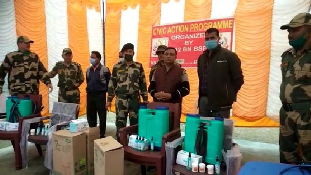 BSF Corona: সীমান্তে বিনামূল্যে আরটি পিসিআর টেস্ট ও ওষুধ বিতরণ, উদ্যোগী বিএসএফ