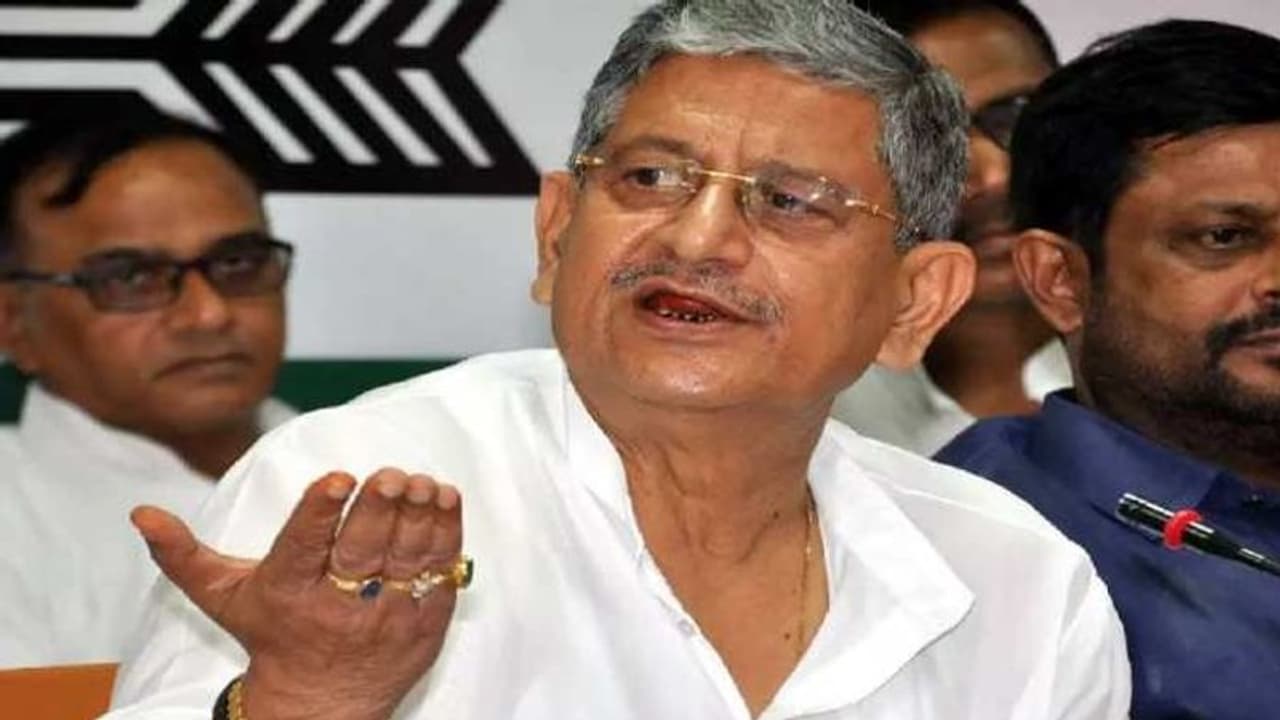 जनता दल यूनाइटेड ने जारी की प्रत्याशियों की पहली सूची, 20 उम्मीदवार है शामिल जनता दल यूनाइटेड ने जारी की प्रत्याशियों की पहली सूची, 20 उम्मीदवार है शामिल