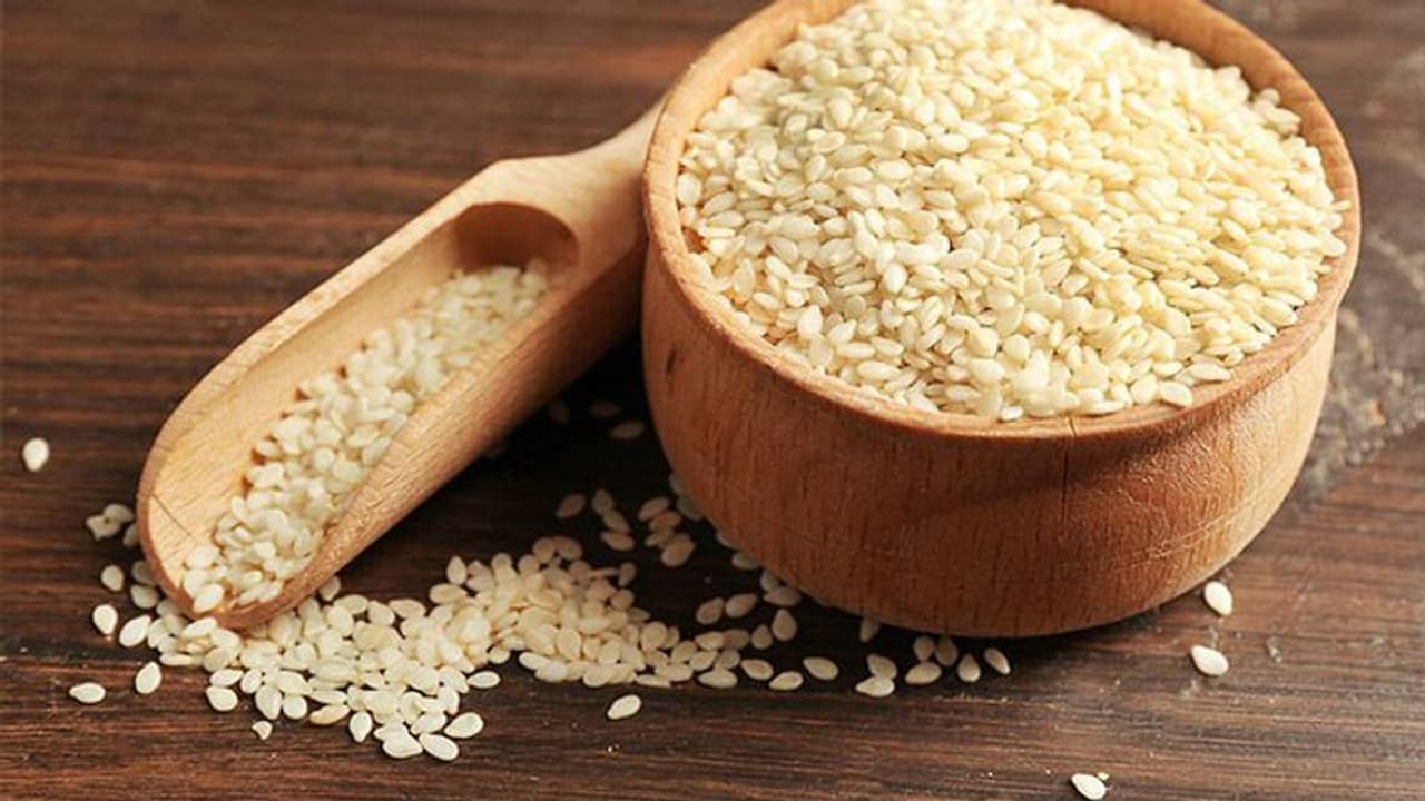 Shattila Ekadashi 2022: षटतिला एकादशी 28 जनवरी को, इस दिन तिल का 6 तरीकों से करते हैं उपयोग Shattila Ekadashi 2022: षटतिला एकादशी 28 जनवरी को, इस दिन तिल का 6 तरीकों से करते हैं उपयोग