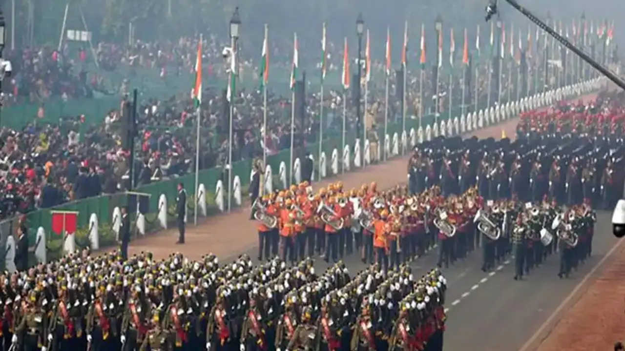 Republic Day 2023: குடியரசு தின விழா பிரமாண்ட அணிவகுப்பை நேரில் காண டிக்கெட்டுகளை முன்பதிவு செய்வது எப்படி?