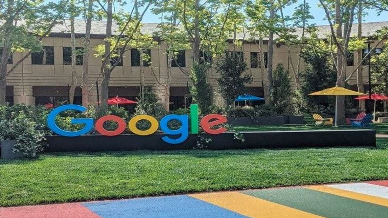 Google కొత్త గేమింగ్ విధానం నిలిపివేయాలని ఢిల్లీ హైకోర్టును ఆశ్రయించిన WInzo గేమింగ్ యాప్.. Google కొత్త గేమింగ్ విధానం నిలిపివేయాలని ఢిల్లీ హైకోర్టును ఆశ్రయించిన WInzo గేమింగ్ యాప్..