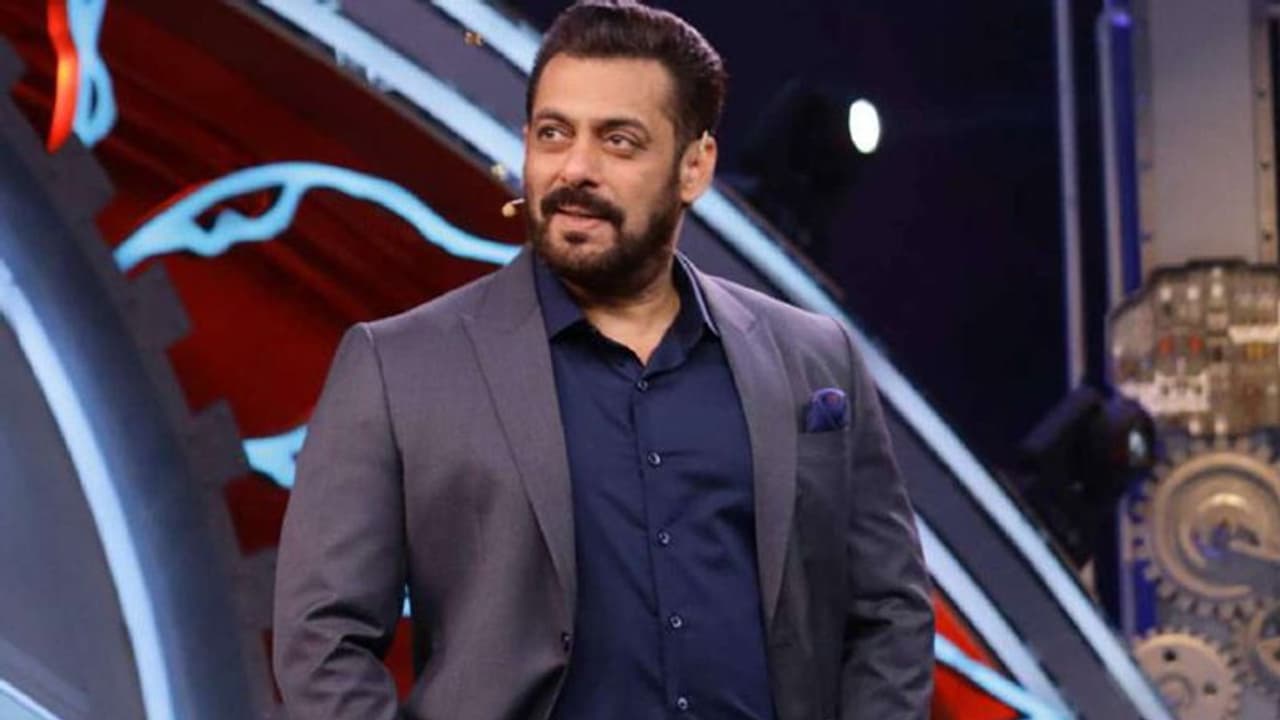 Bigg Boss 15 Updates: जानें आखिर क्या होने वाला है ग्रैंड फिनाले में, मेकर्स ने कर रखी है खास तैयारी Bigg Boss 15 Updates: जानें आखिर क्या होने वाला है ग्रैंड फिनाले में, मेकर्स ने कर रखी है खास तैयारी