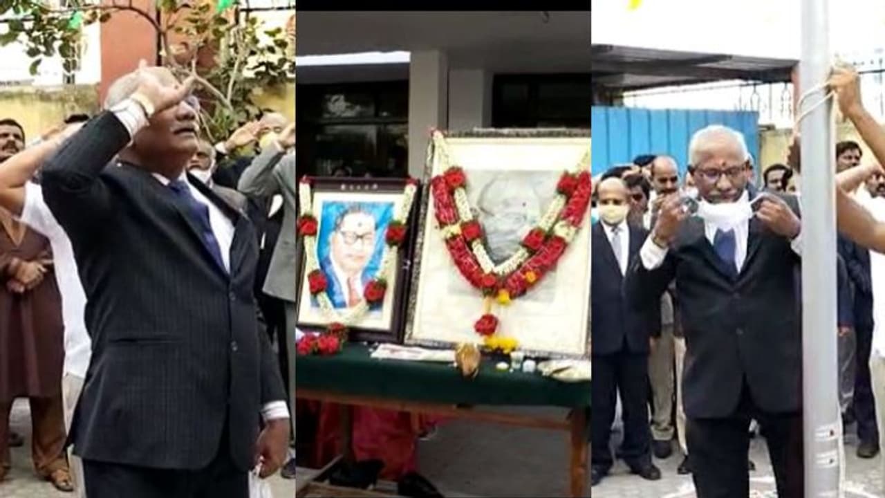Dr. Ambedkar Portrait Removal Row : ಜಡ್ಜ್ ವಿರುದ್ಧ ಪ್ರೊಟೆಸ್ಟ್, ಬೆಂಗಳೂರು ವಿವಿಯಲ್ಲಿ ವಿದ್ಯಾರ್ಥಿಗಳ ಘರ್ಷಣೆ Dr. Ambedkar Portrait Removal Row : ಜಡ್ಜ್ ವಿರುದ್ಧ ಪ್ರೊಟೆಸ್ಟ್, ಬೆಂಗಳೂರು ವಿವಿಯಲ್ಲಿ ವಿದ್ಯಾರ್ಥಿಗಳ ಘರ್ಷಣೆ