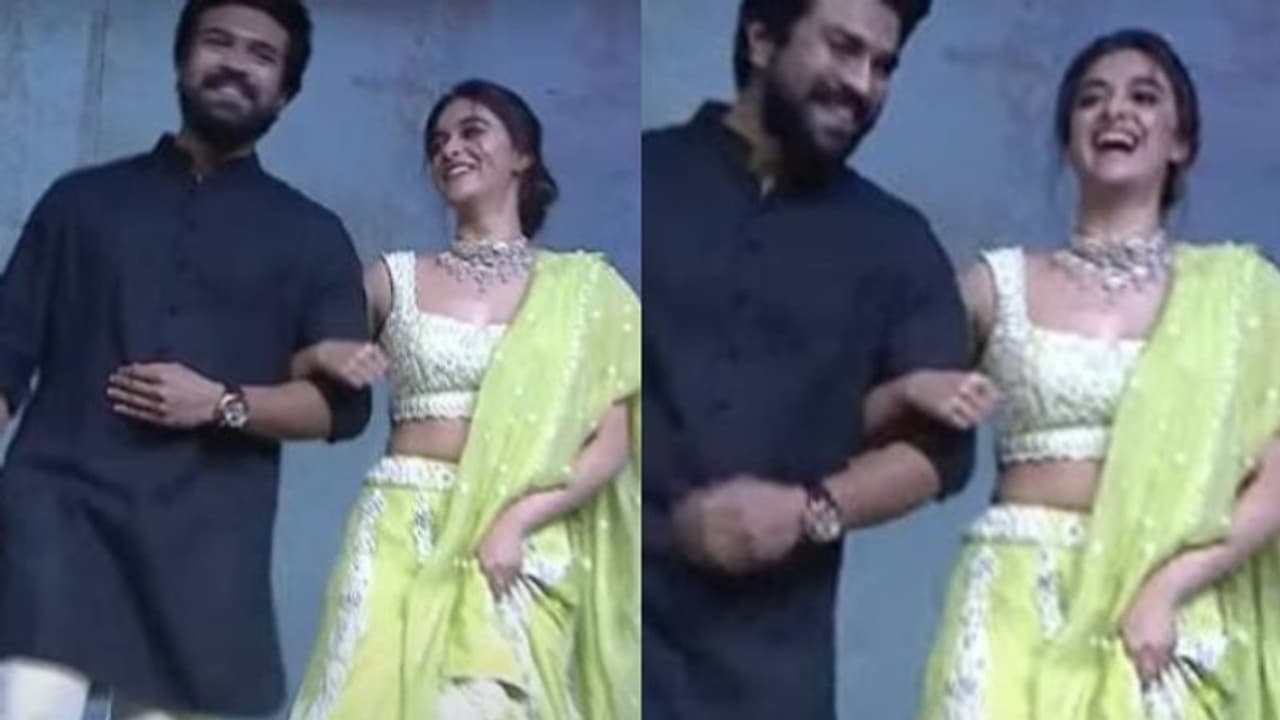 Keerthy Suresh : നടൻ രാം ചരണിനൊപ്പം കീര്ത്തി സുരേഷിന്റെ 'ആര്ആര്ആര്' ഡാൻസ് വീഡിയോ Keerthy Suresh : നടൻ രാം ചരണിനൊപ്പം കീര്ത്തി സുരേഷിന്റെ 'ആര്ആര്ആര്' ഡാൻസ് വീഡിയോ