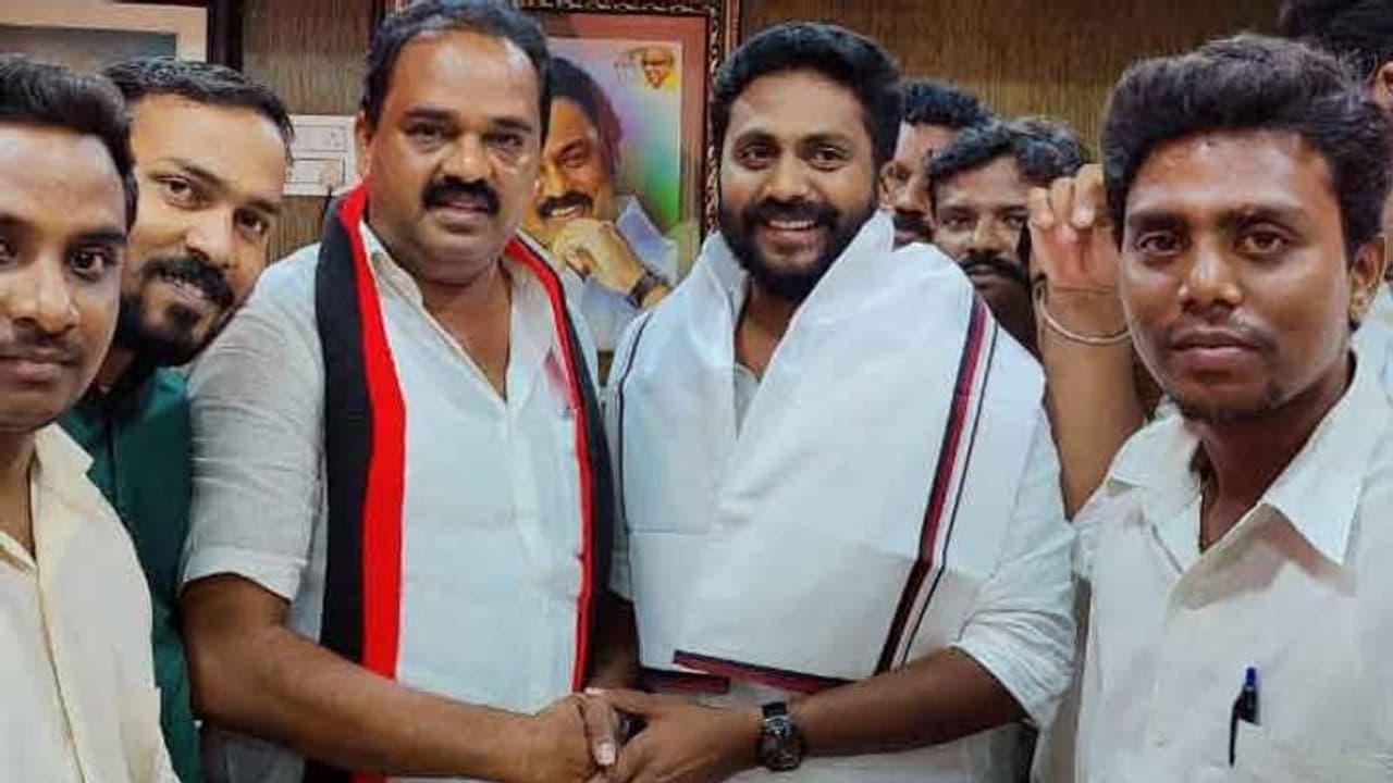 திமுக எம்எல்ஏ கே.பி.சங்கர் கட்சி பதவி பறிப்பு.. பொதுச்செயலாளர் துரைமுருகன் அதிரடி..! திமுக எம்எல்ஏ கே.பி.சங்கர் கட்சி பதவி பறிப்பு.. பொதுச்செயலாளர் துரைமுருகன் அதிரடி..!