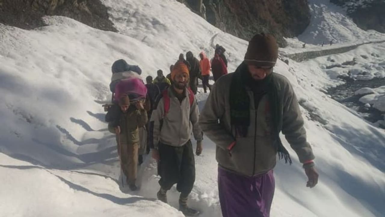 weather report: पूरे हफ्ते नहीं मिलेगी सर्दी से राहत, जानिए कहां कैसा रहेगा मौसम